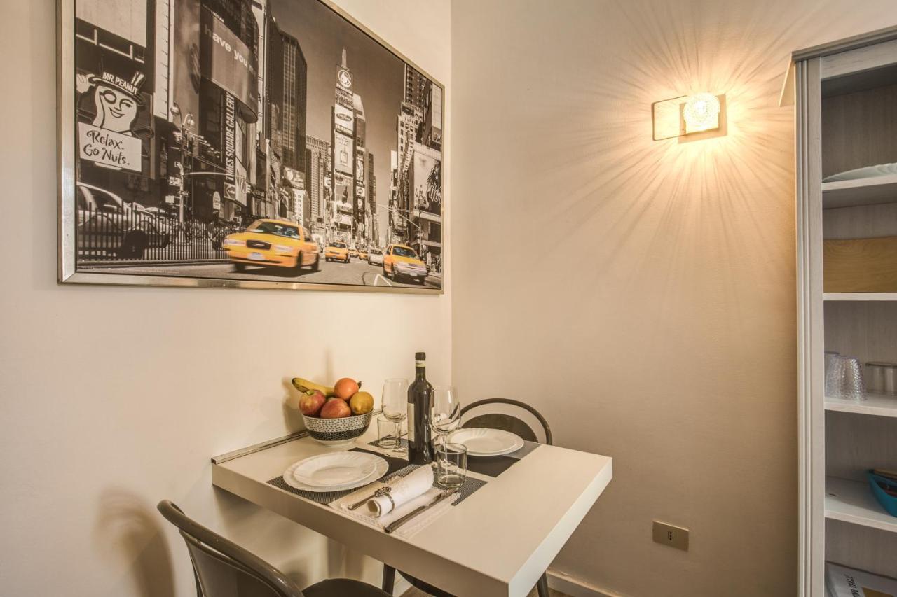 Lovely With Balcony In Campo De' Fiori Lejlighed Rom