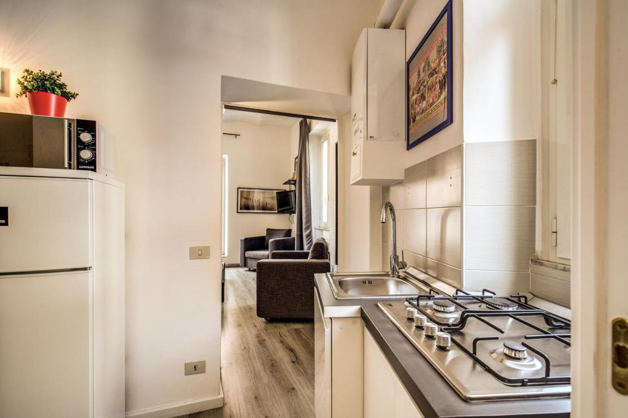Lovely With Balcony In Campo De' Fiori Lejlighed Rom