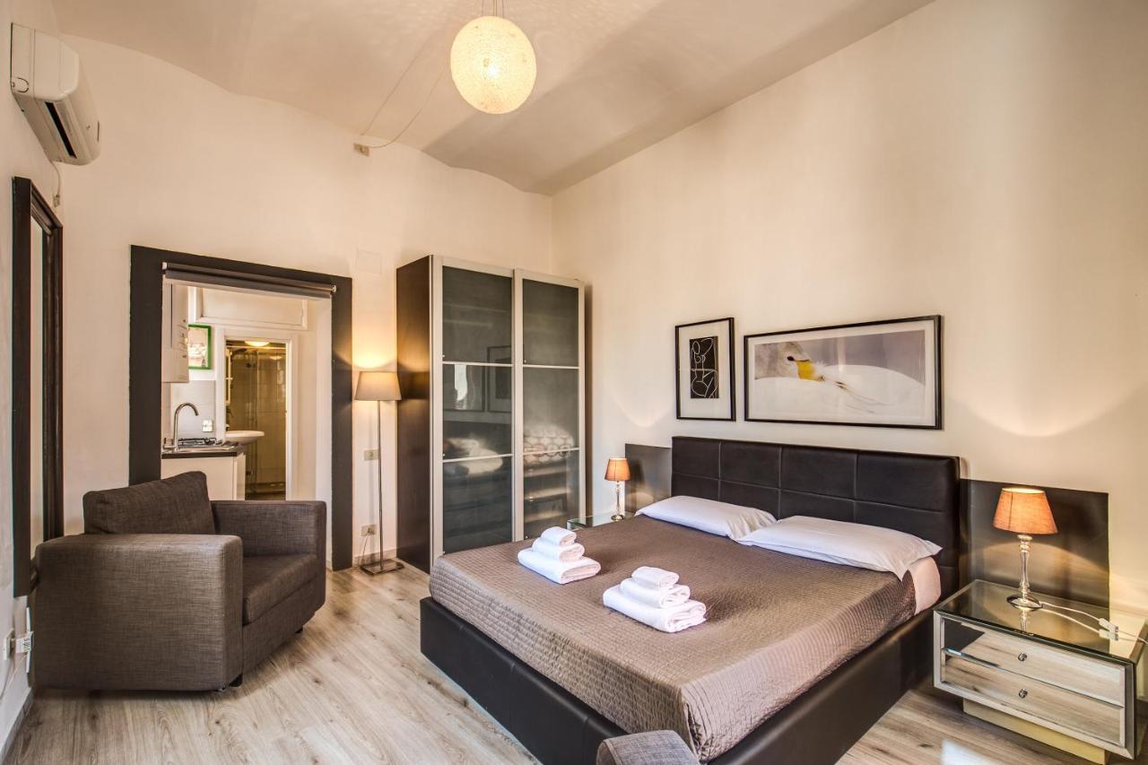 Lovely With Balcony In Campo De' Fiori Appartamento Roma